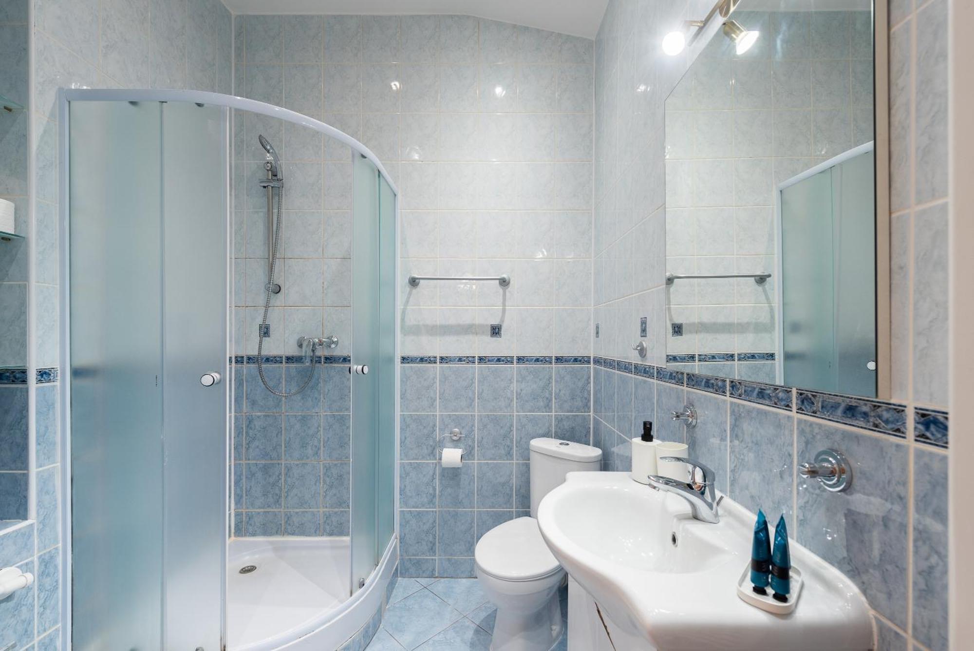 B.O.B. Klimentska Appartement Praag Buitenkant foto