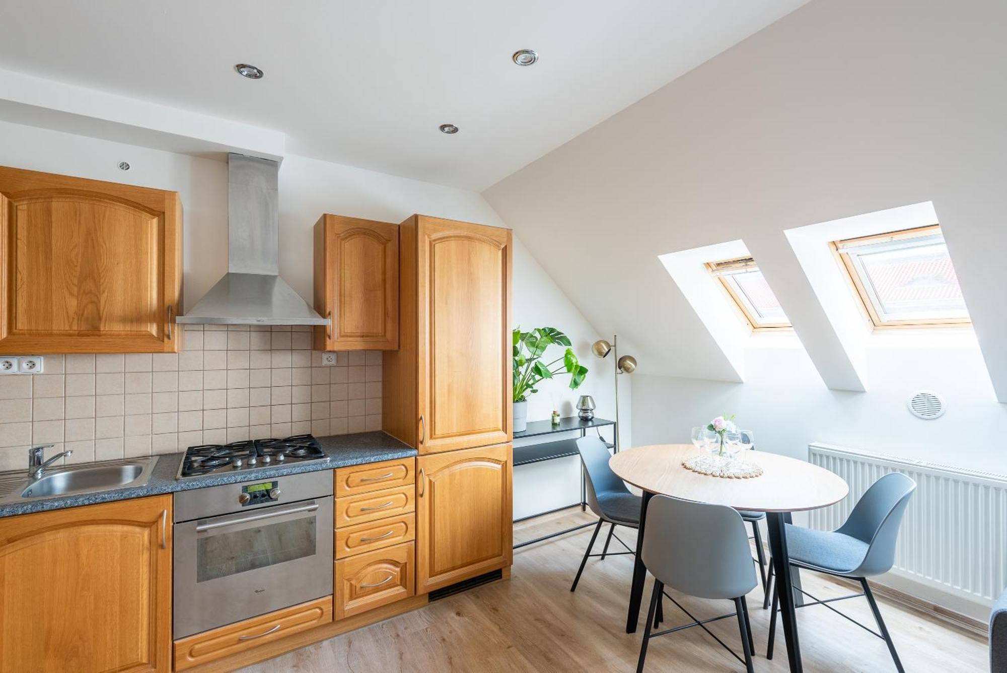 B.O.B. Klimentska Appartement Praag Buitenkant foto